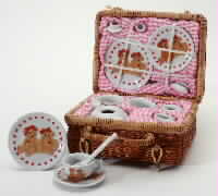 13 pc Teddy Tea Set In Basket